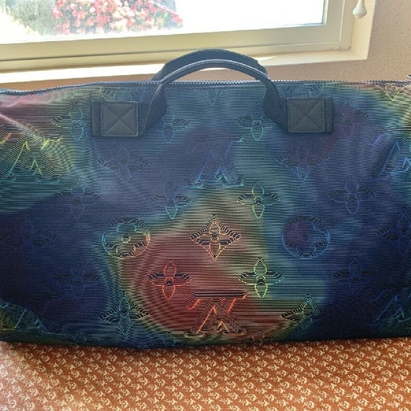 Louis Vuitton 2054 Monogram Reversible Keepall - Picture 2 of 8